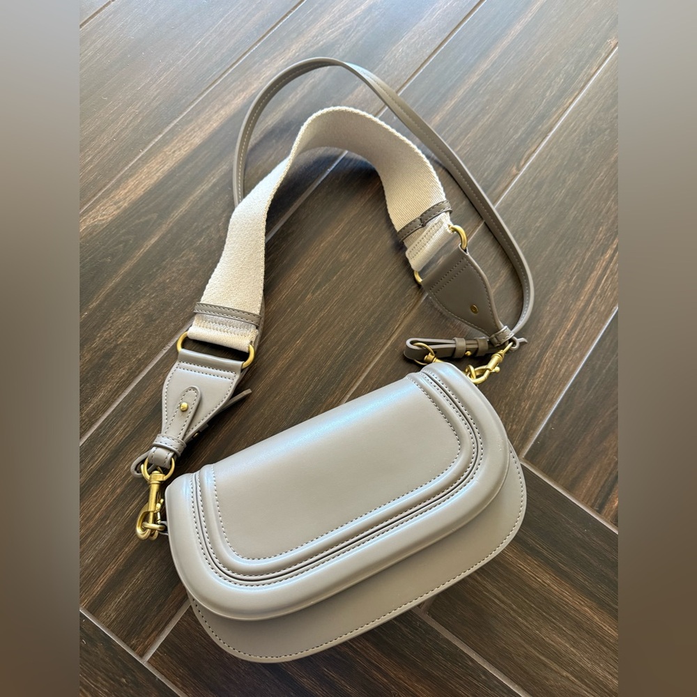 ❤️Zara Elegant gray crossbody or shoulder Bag! Never used!
